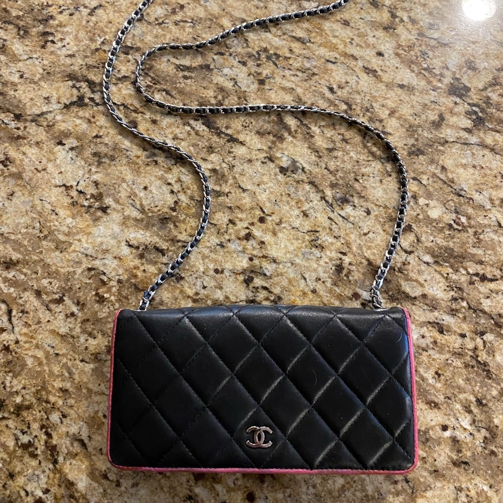 Chanel WOC black with pink interior